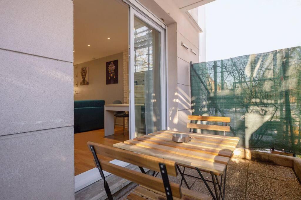 La Pepite Bleue De Nanterre Exterior foto